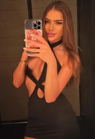 ciara-escorts-service-in-dubai-big-2