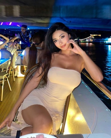 full-service-escort-julie-downtown-971552951293-big-1