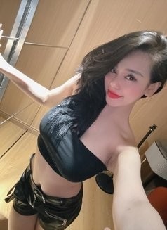 bella-indonesian-escort-in-abu-dhabi-big-2