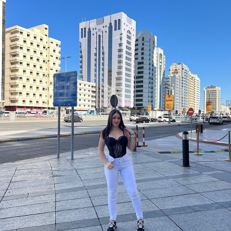 loren-colombian-escort-in-abu-dhabi-big-1