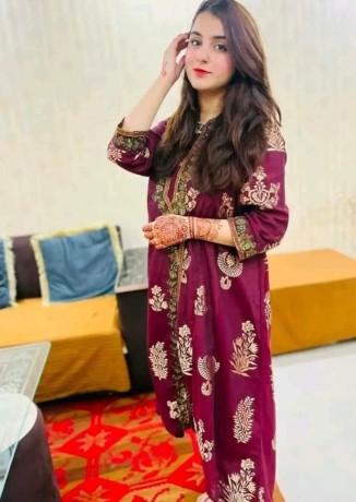 c-at-ll-girl-in-ajman-big-0