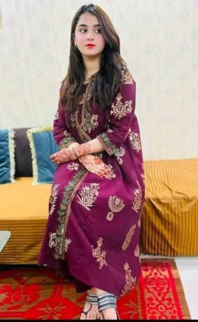 c-at-ll-girl-in-ajman-big-1