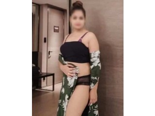 Call girls in Model Town, Delhi 8800410550 Escorts service