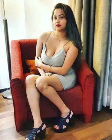 book-now-9870498202-call-girls-in-noida-sector-61-escort-service-big-0