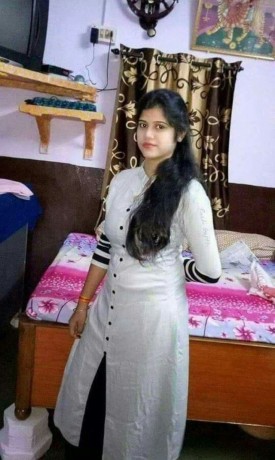 bangalore-call-girl-in-7606961711-call-girl-in-escort-service-big-0