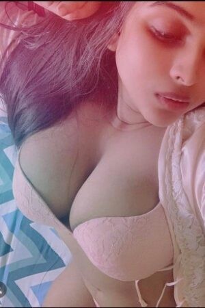 low-rate-call-girls-in-paharganj-7827277772-short-1500-night-5000-big-0