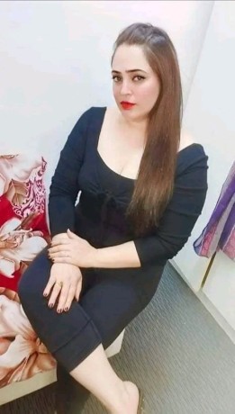 nabeela-cam-available-03317768197-big-0